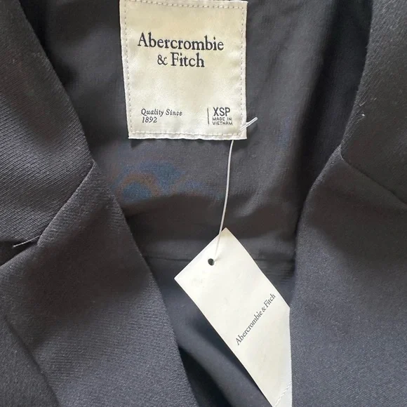 NWT Abercrombie & Fitch Black Sloane Jumpsuit - Picture 6 of 11